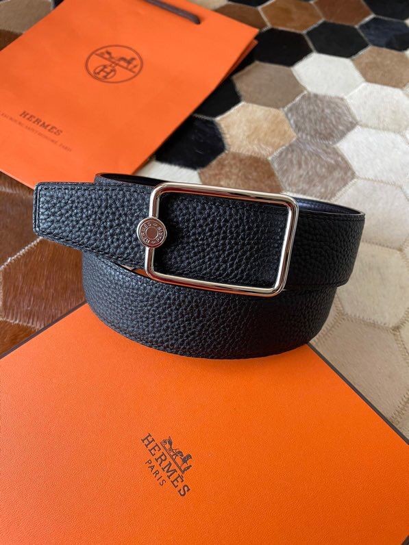 Hermes Men s Reversible Leather Belt 38mm