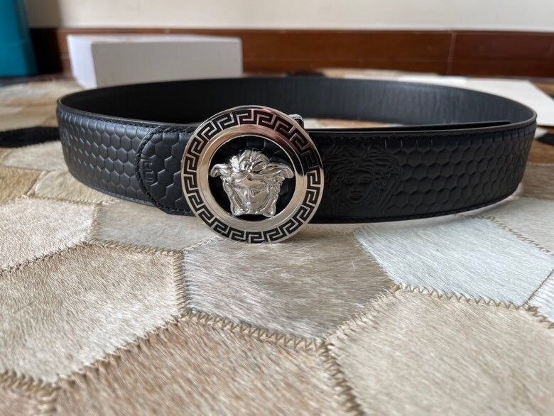 Versace Hollow hanging buckle men s black leather belt 3.8cm