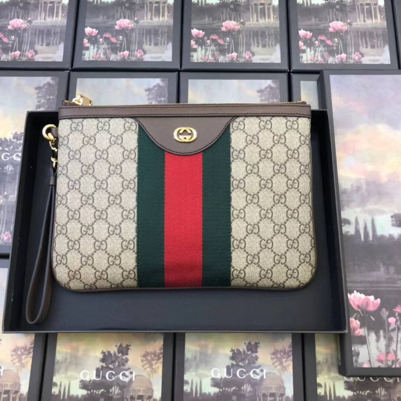 Gucci GG Supreme Pouch 449479