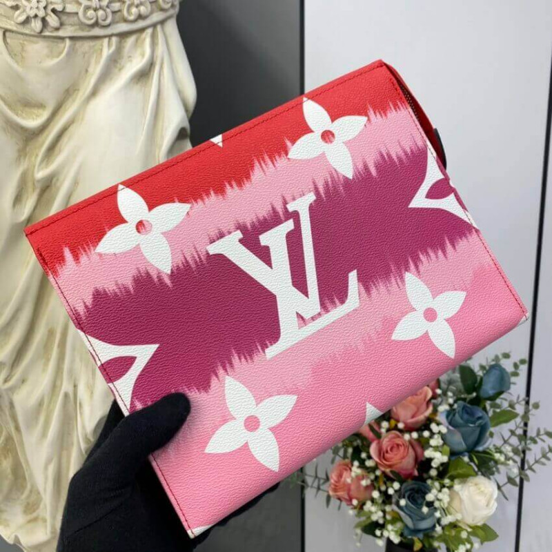 Louis Vuitton LV Escale Toiletry Pouch 26 M69138 Red