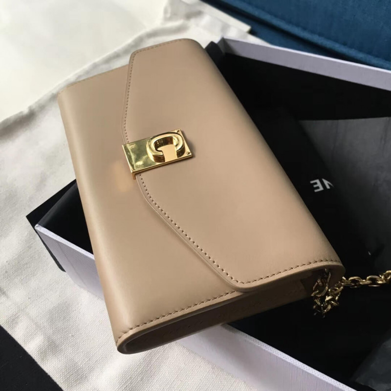 Celine C Wallet On Chain In Smooth Calfskin 10B903