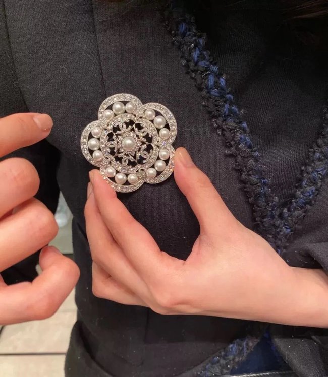 Chanel Brooch CSJ41335152