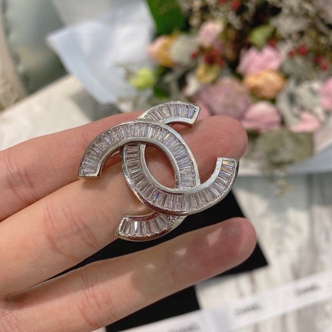 Chanel Brooch CSJ00599218