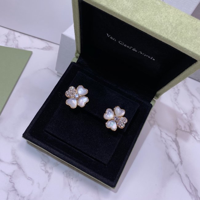 Van Cleef & Arpels Earring CSJ40001457