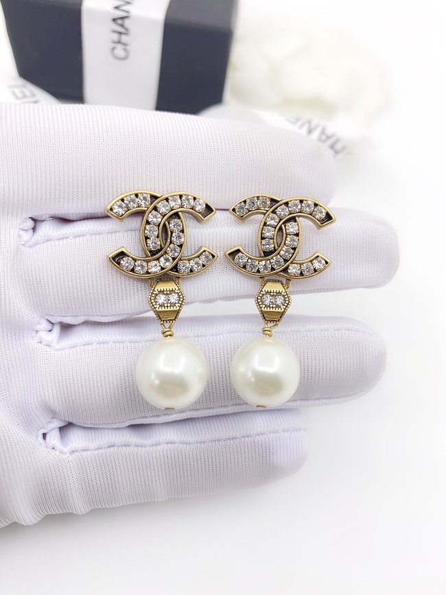 Chanel Earring CSJ00001975