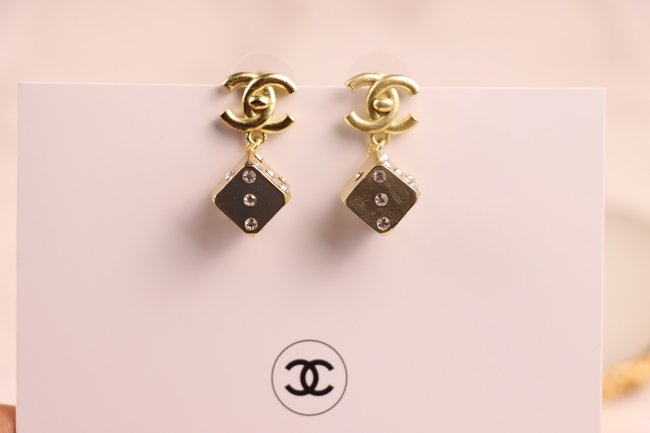 Chanel Earring CSJ90001947