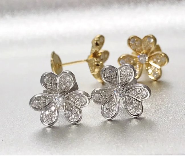 Van Cleef & Arpels Earring CSJ11232514