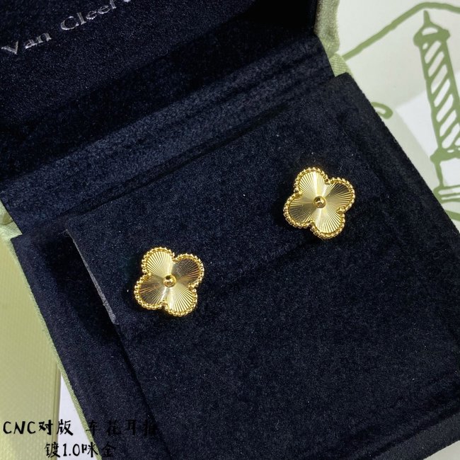 Van Cleef & Arpels Earring CSJ21124311