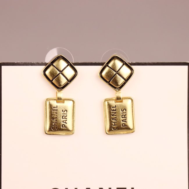 Chanel Earring CSJ13254452