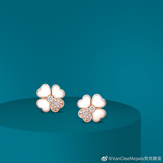 Van Cleef & Arpels Earring CSJ35525414