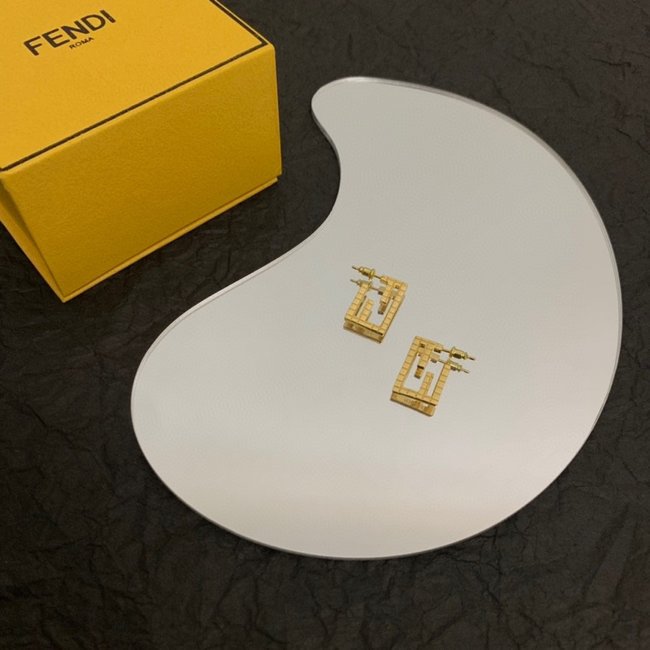 Fendi Earring CSJ45351245