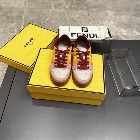 Louis Vuitton Re-engraved flat shoes FD match