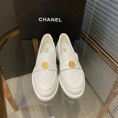 Chanel Cowhide vintage loafers