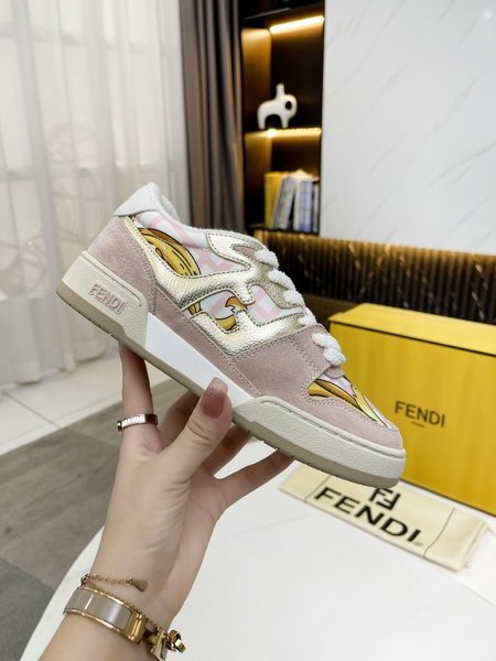 Fendi First layer cowhide sneakers