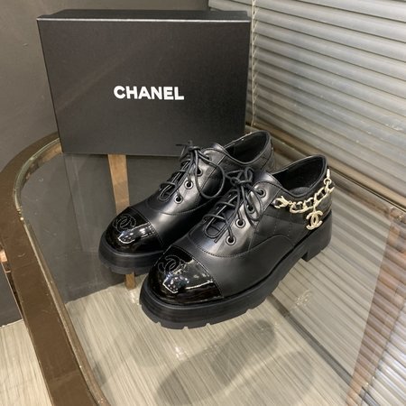 Chanel Classic diamond CC chain series loafers