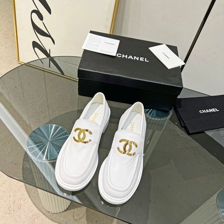 Chanel Cowhide vintage loafers