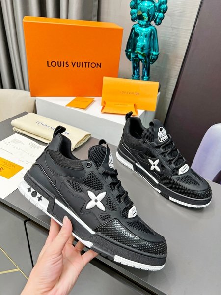 Louis Vuitton couples skate shoes