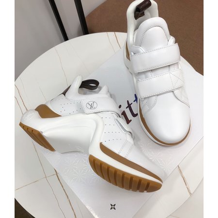 Louis Vuitton The latest sports shoes daddy shoes