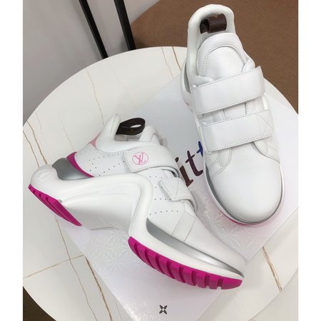 Louis Vuitton The latest sports shoes daddy shoes