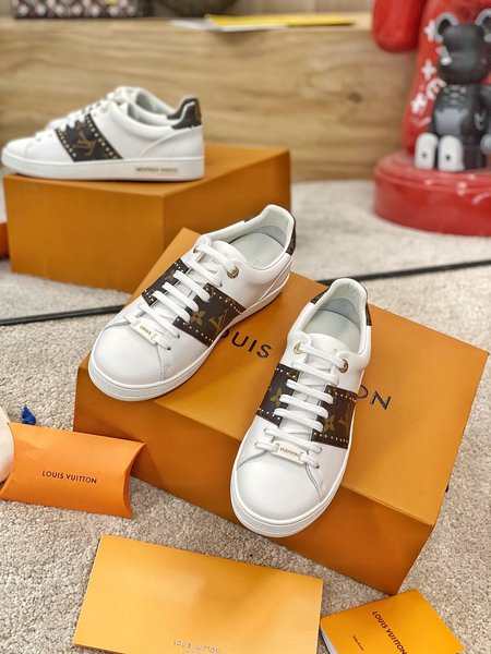 Louis Vuitton Casual shoes new color classic Monogram