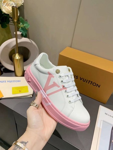 Louis Vuitton Ladies Silk Cow 3D Sneakers