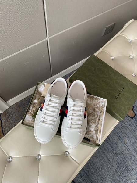 Gucci Lace-up casual shoes sneakers