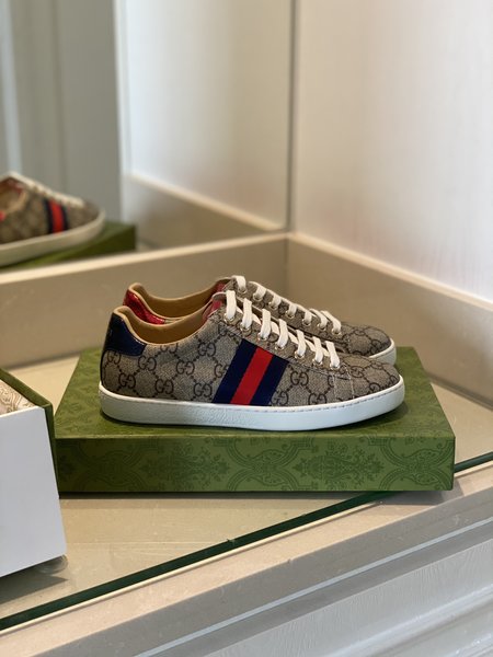 Gucci Lace-up casual shoes sneakers