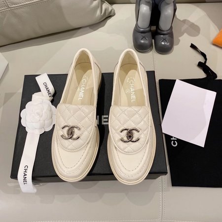 Chanel Lingge Loafers Logo