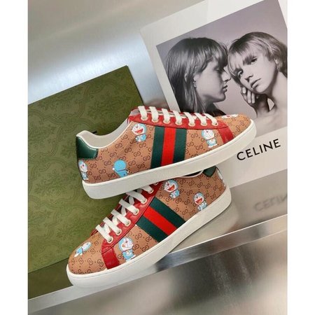 Gucci Casual sneakers flat bottom