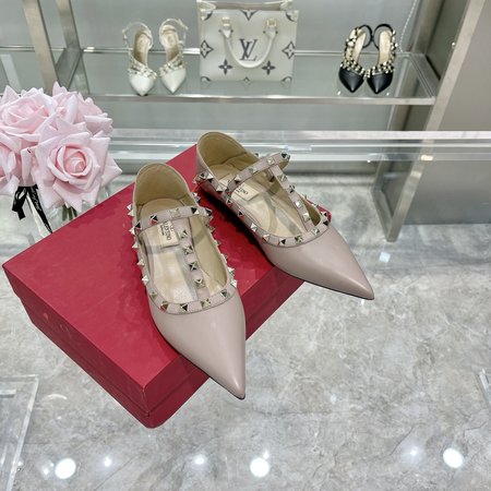 Valentino Rockstud Calfskin Pumps