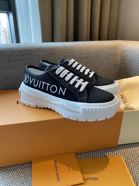 Louis Vuitton Squad High Top sneakers Fall in love special series