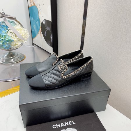 Chanel Chain Lingge Loafers