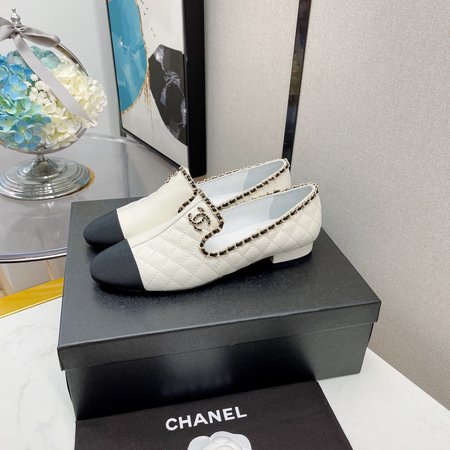 Chanel Chain Lingge Loafers