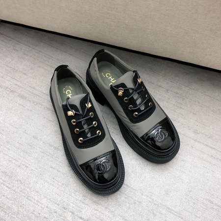 Chanel Platform lace-up round toe loafers patent leather + silk cloth + sheepskin inner heel height: 4.5cm