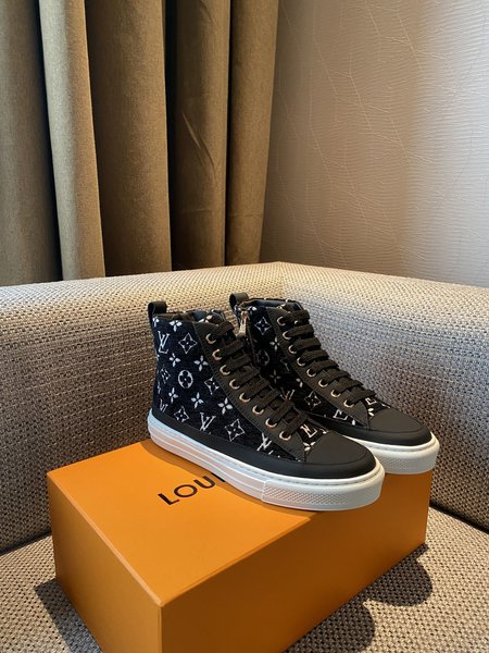 Louis Vuitton Frontrow Sneaker