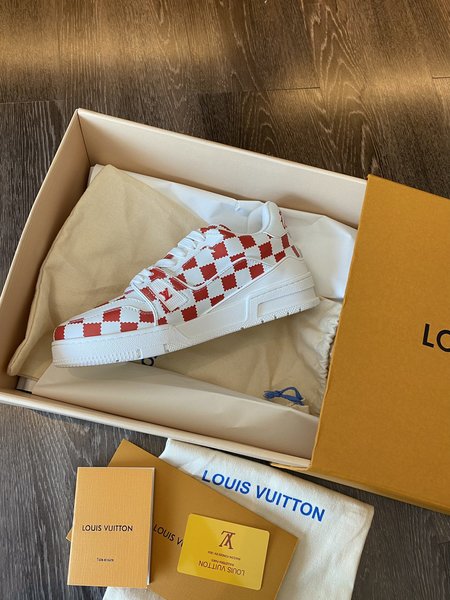 Louis Vuitton Transparent LV sneakers