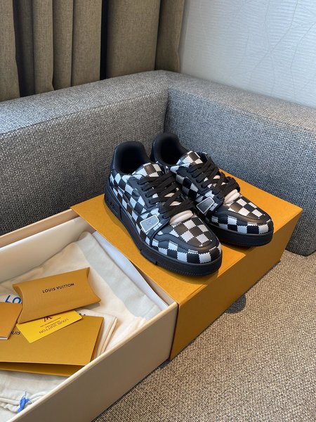 Louis Vuitton LV Trainer sneakers