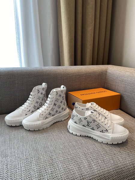 Louis Vuitton front row sneaker