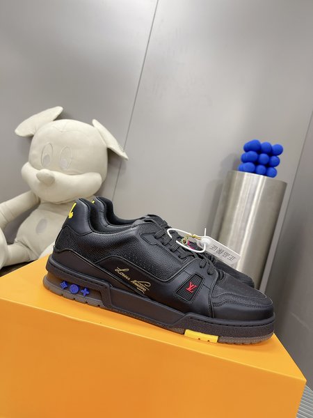 Louis Vuitton Baby Virgin Abloh sneakers