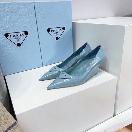 Prada Prada