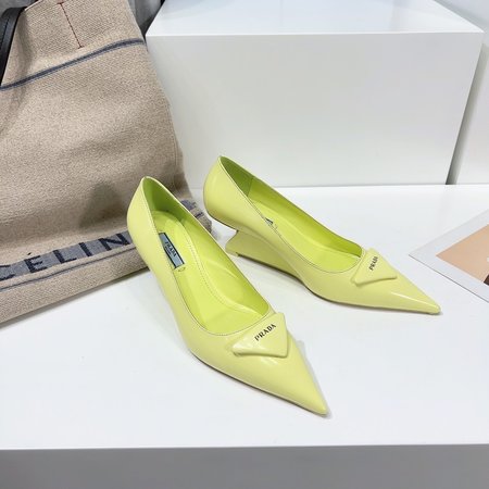 Prada Prada