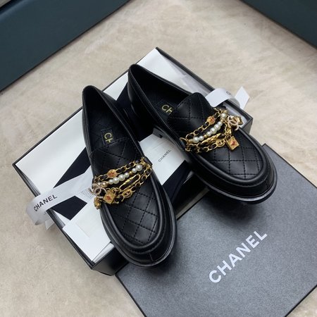 Chanel P loafers retro chain rhombus pattern