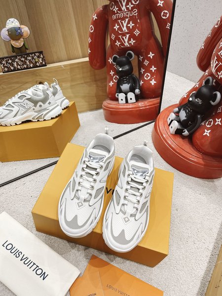 Louis Vuitton retro running shoes