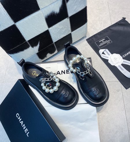 Chanel Retro suit shoes silver chain low key