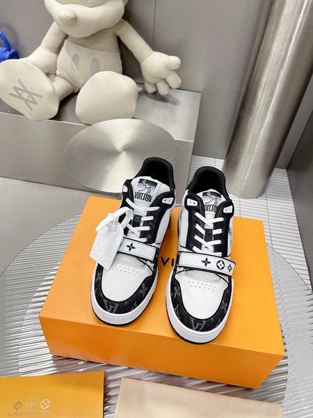 Louis Vuitton Baby Virgin Abloh sneakers