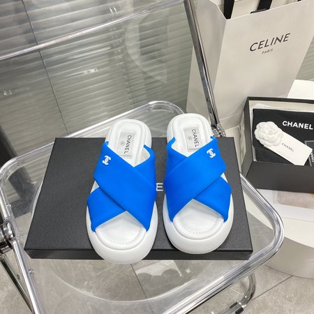 Chanel honey thick bottomed bread slippers