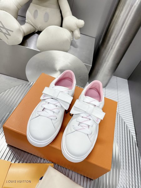 Louis Vuitton Time Out sneakers