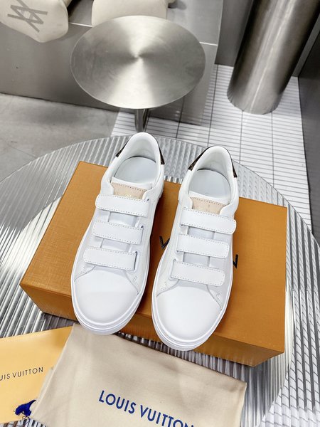 Louis Vuitton Time Out sneakers