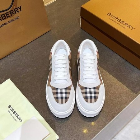 Burberry leather sneakers