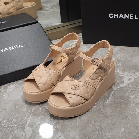 Chanel Thick sole limp sandals